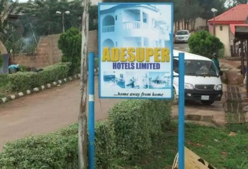 پانسیون Room In Apartment   Ade Super Hotel Single