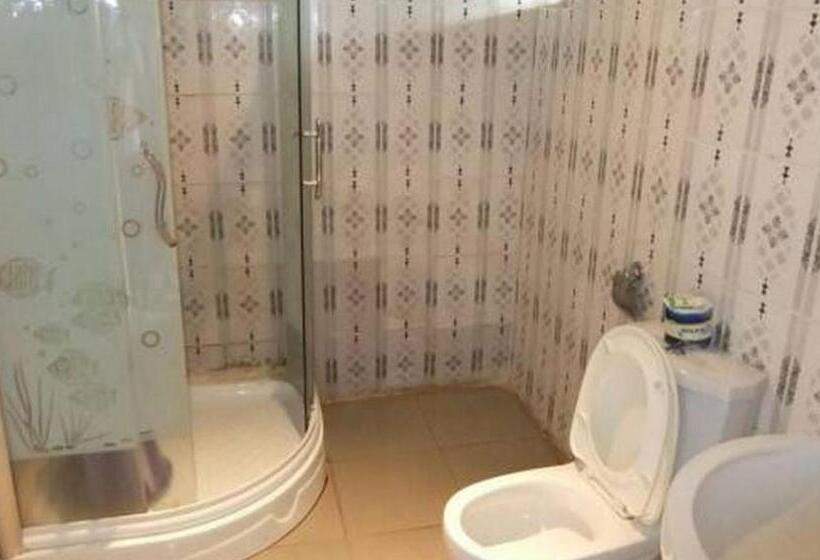 پانسیون Room In Apartment Ade Super Hotel Single