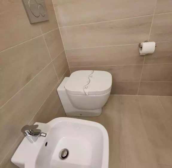 پانسیون Sami Rooms Due   Teatro A 400 Mt   Ortigia A 1500 Mt