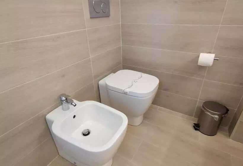 پانسیون Sami Rooms Due   Teatro A 400 Mt   Ortigia A 1500 Mt