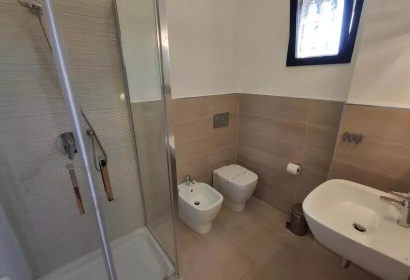 پانسیون Sami Rooms Due   Teatro A 400 Mt   Ortigia A 1500 Mt