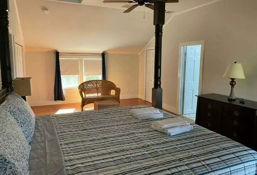 ベッドアンドブレックファースト Aria & Mare Hamptons