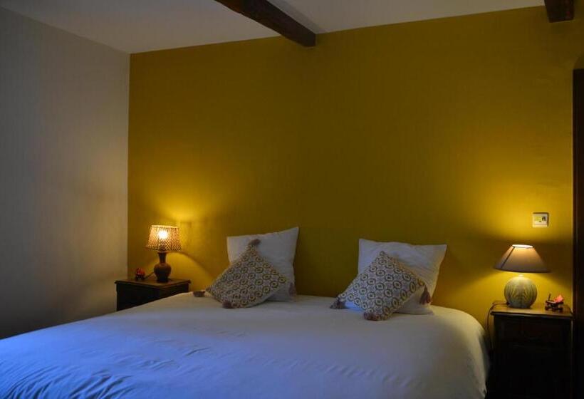 مبيت وإفطار La Renardière   Chanly