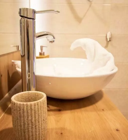 Aamiaismajoitus (B&B) Veres Motel