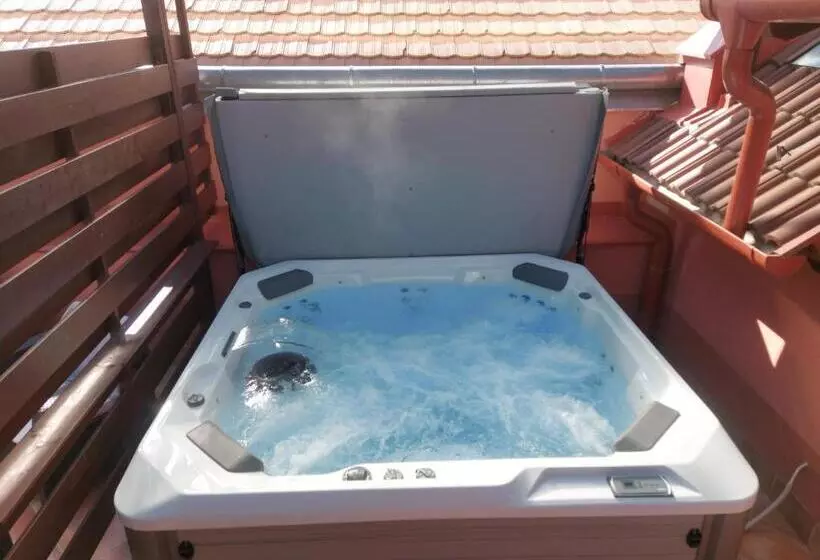 Aamiaismajoitus (B&B) Veres Motel