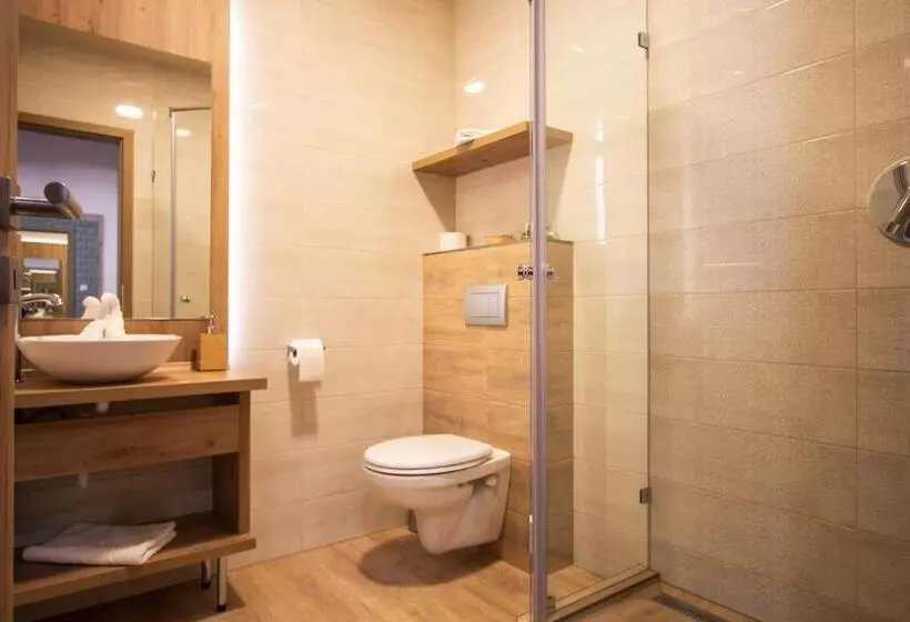 Aamiaismajoitus (B&B) Veres Motel