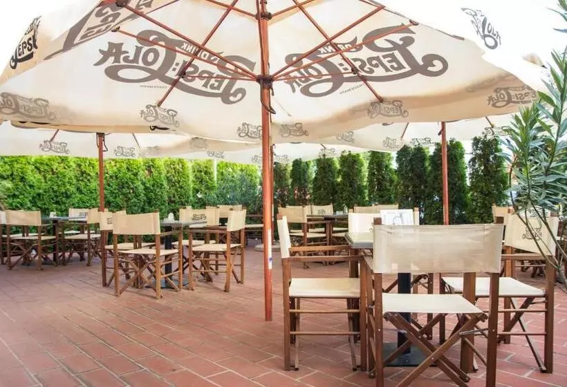 Aamiaismajoitus (B&B) Veres Motel