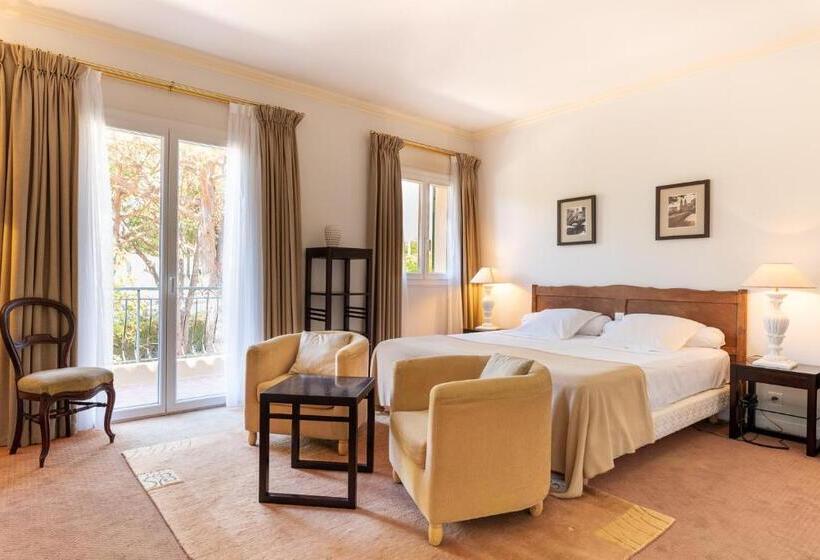 ホテル Auberge Du Redier