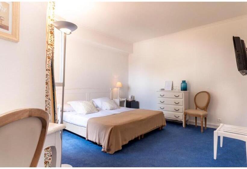 ホテル Auberge Du Redier