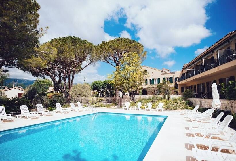 ホテル Auberge Du Redier