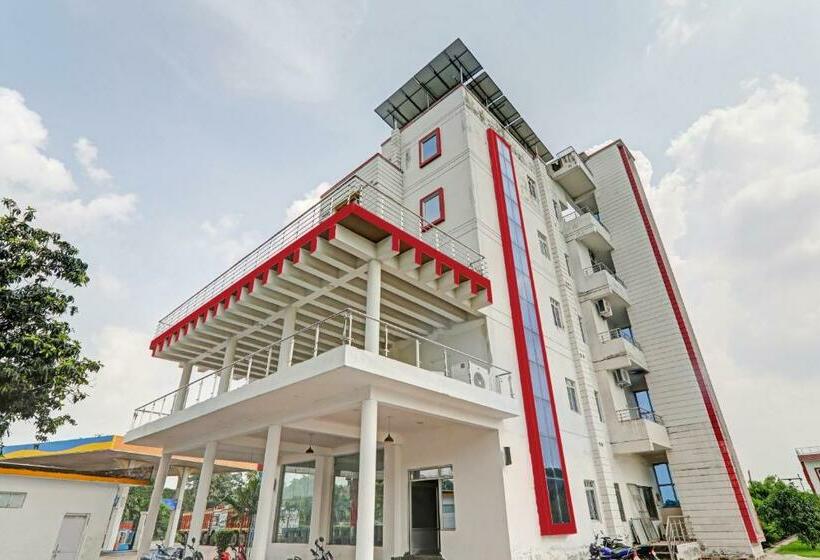 호텔 Oyo 81252 The M Palace