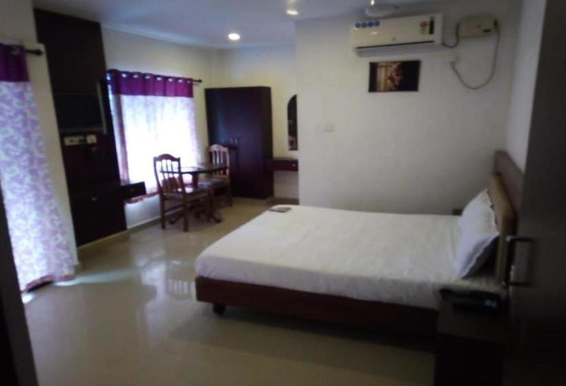 فندق Vaccinated Staff  Oyo 80960 Seaside Regency