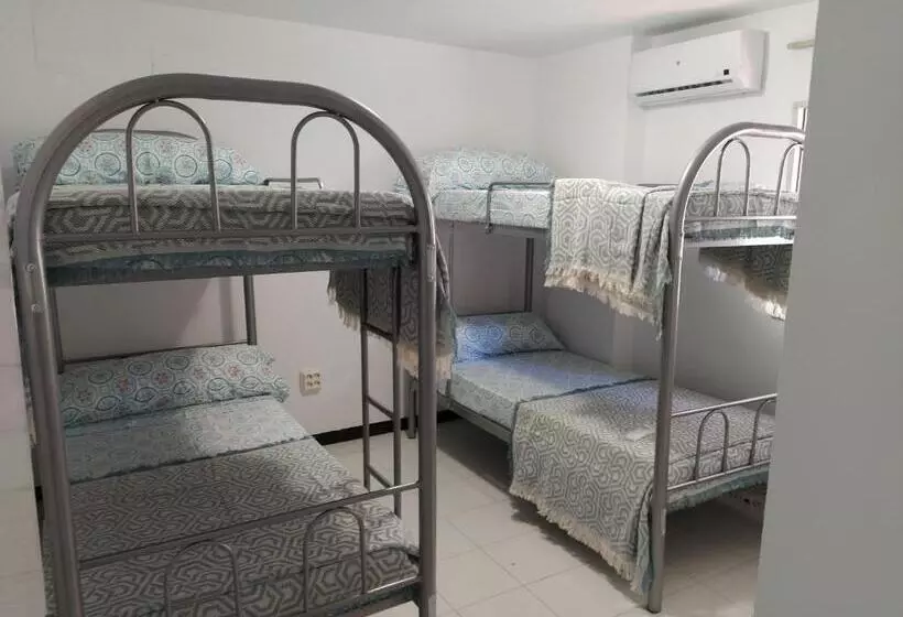 Monísimo Pensión Rincón De La Victoria