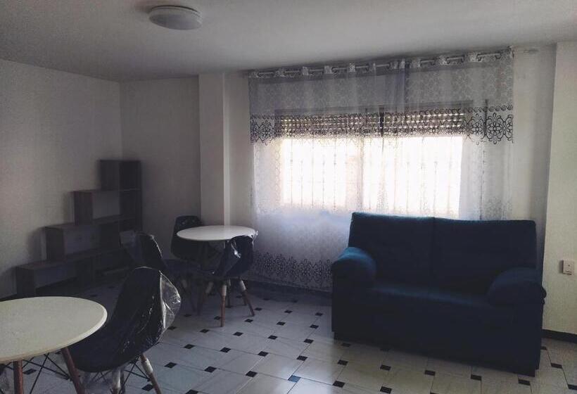 Monísimo Pensión Rincón De La Victoria