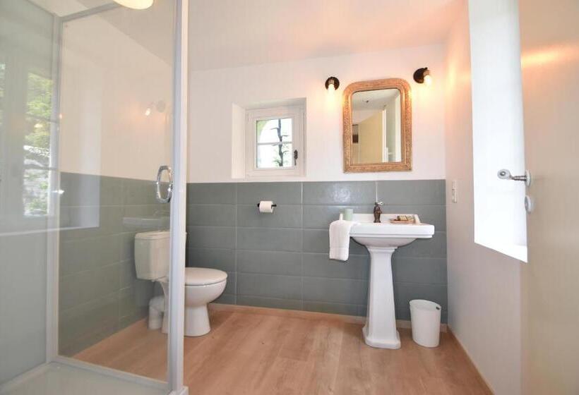 ペンション Les Destinees