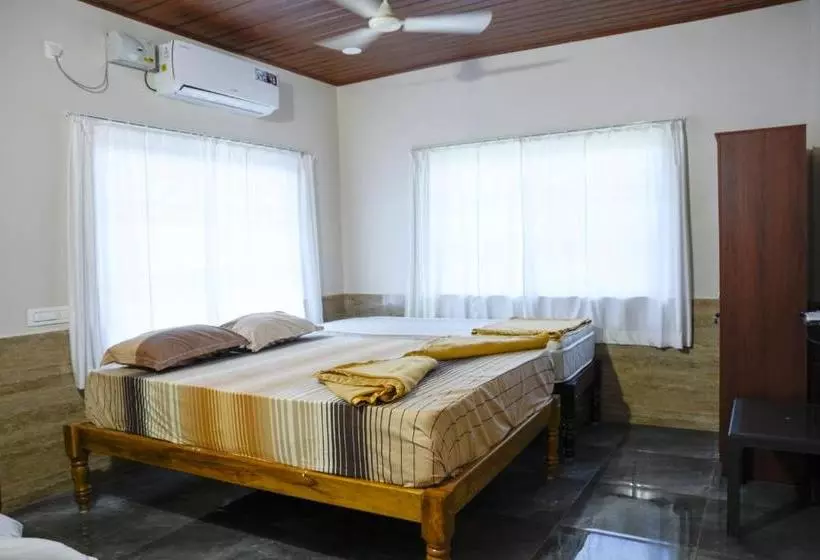 Staymaker Hotel Ashokavana