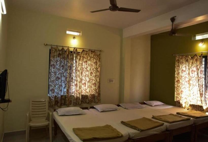 Staymaker Hotel Ashokavana