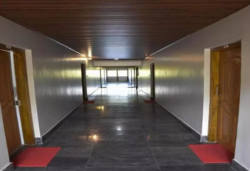 Staymaker Hotel Ashokavana
