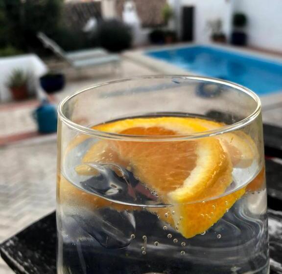 Отель Almohalla51