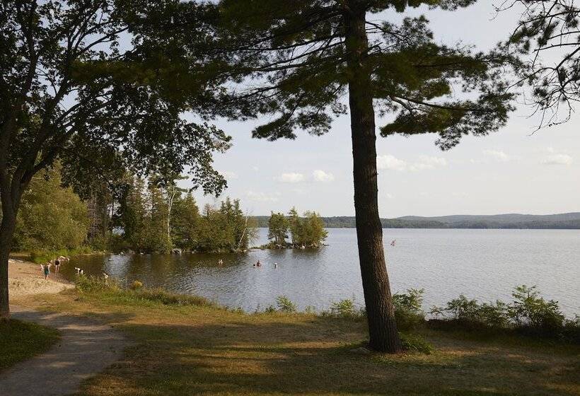 Szálloda Somewhere Inn Calabogie