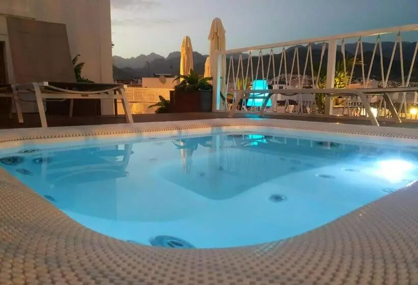 Majatalo La Puerta De Nerja Boutique   Adults Recommended