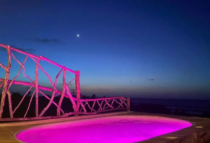ペンション Sky House