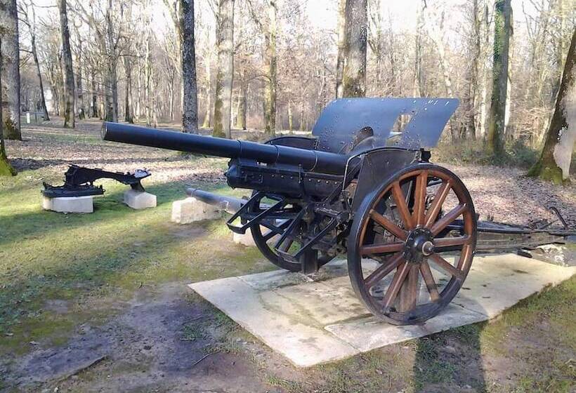 בית מלון כפרי Chateauthierry Centre