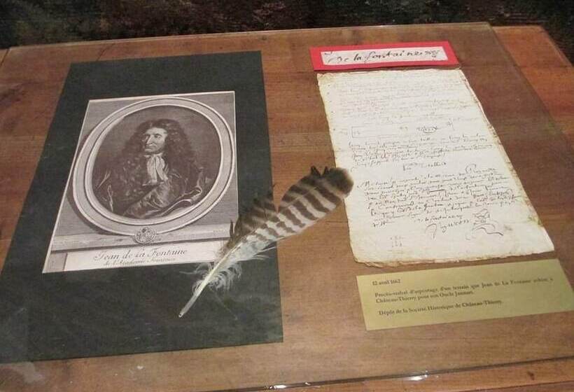 בית מלון כפרי Chateauthierry Centre