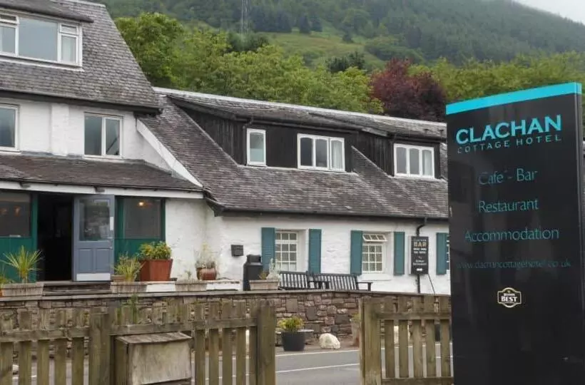 The Clachan Hotel, Lochearnhead