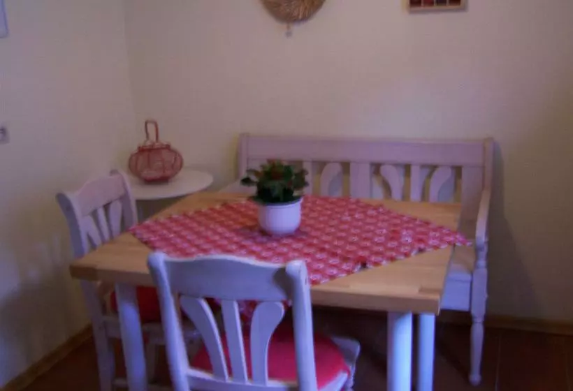 ホテル Ferienwohnung In Alken Mosel