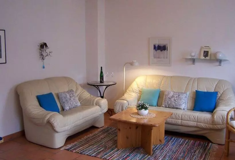 ホテル Ferienwohnung In Alken Mosel