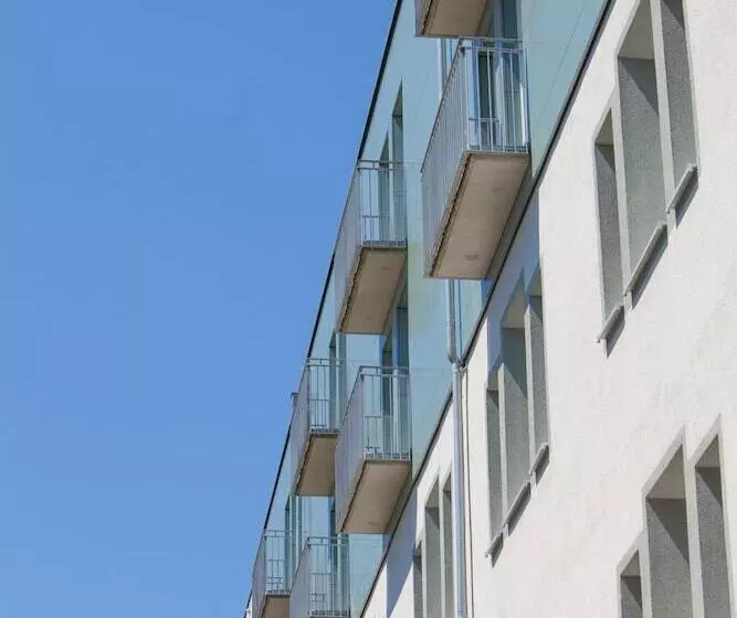 Novina Hotel Tillypark