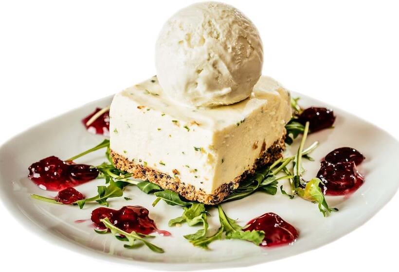 Hotel Old Post House