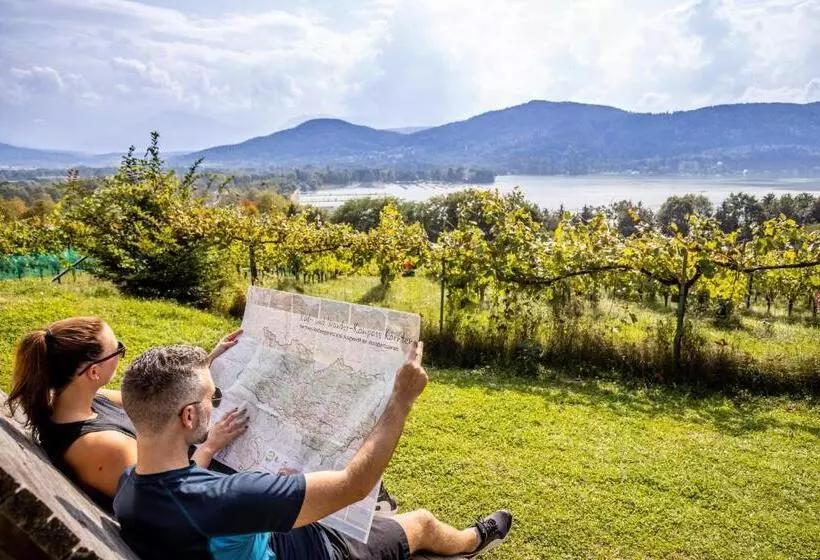 Hotell Das Seepark Wörthersee Resort