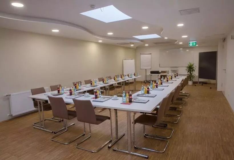 Goethe Hotel Messe By Trip Inn