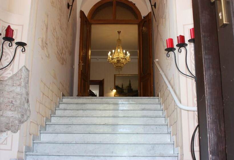 فندق Villa De Baron