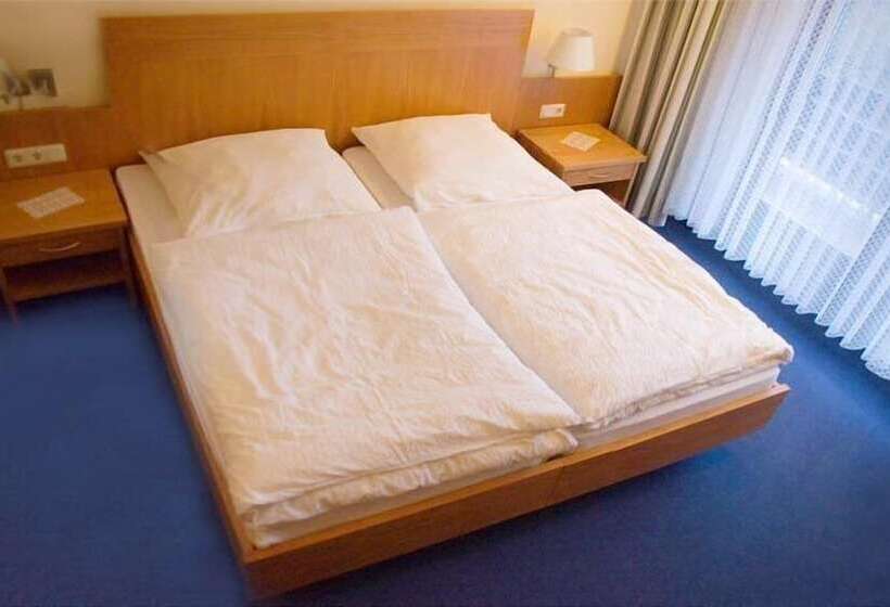 Wellness  Und Spa Hotel Jöckel