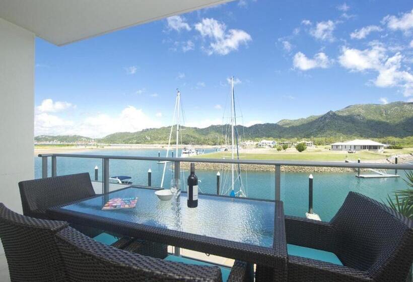 Blue On Blue Superior Studio Room 1241