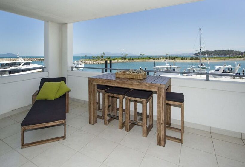 Blue On Blue Superior Studio Room 1241