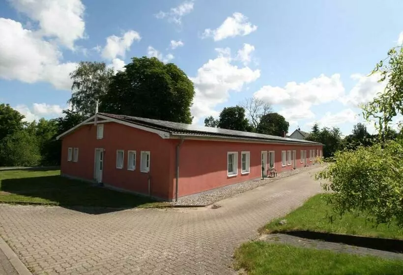 ホテル Ferienwohnung In Alt Karin