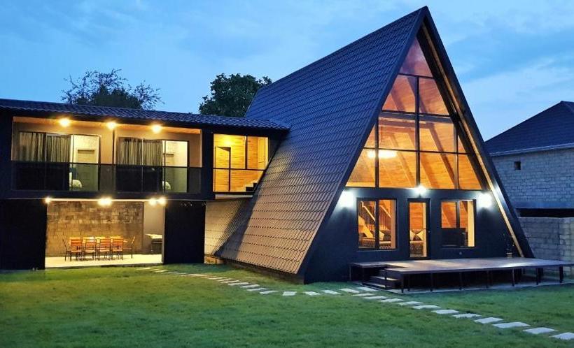 مُتل Qafqaz Wood Chalet