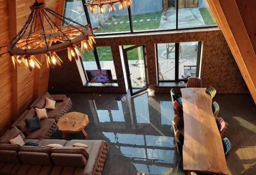 مُتل Qafqaz Wood Chalet