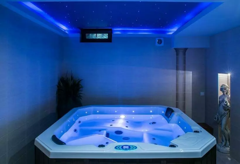 ペンション Gorgeous Villa