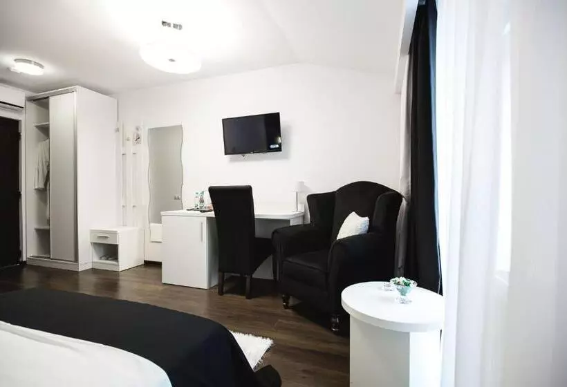 ペンション Gorgeous Villa