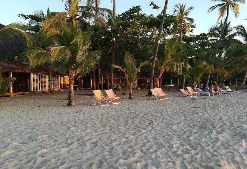 پانسیون Stay At One Of Our Bungalows And Enjoy Your Relaxing Vacation