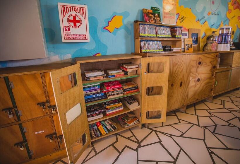 Viajero Paracas Hostel