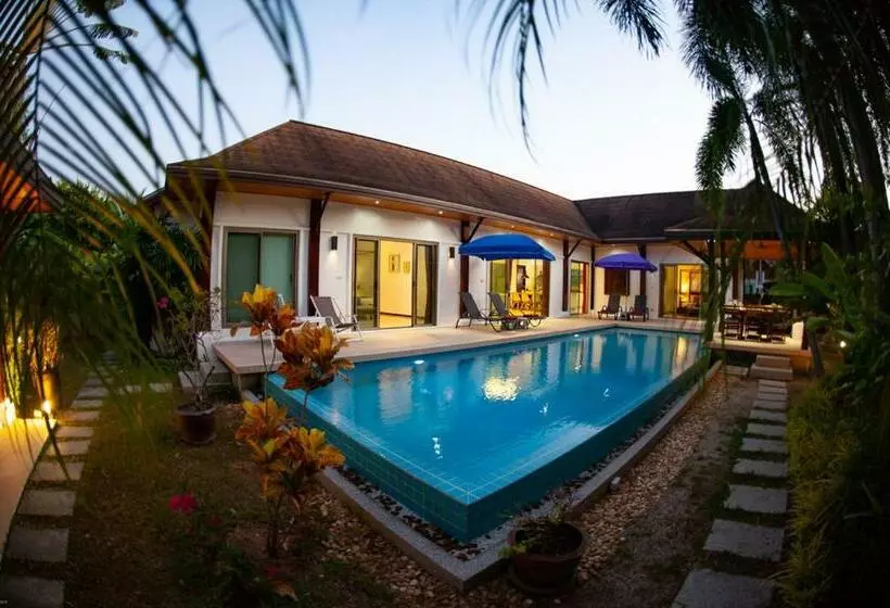 Villa Dinadi