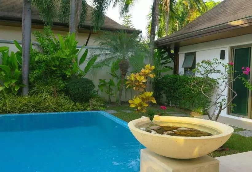 Villa Dinadi