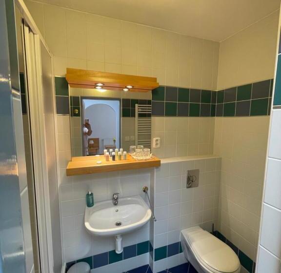 酒店 Laguna & Restaurant