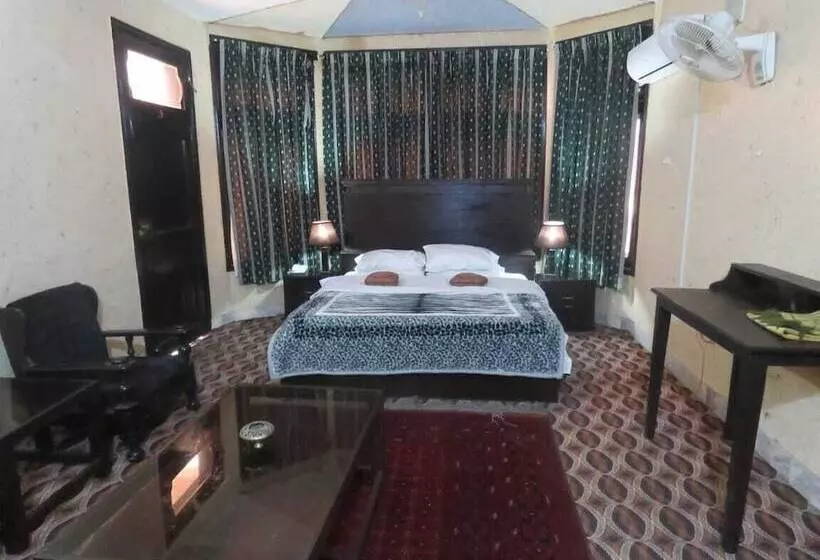 Legend Hotel Chitral